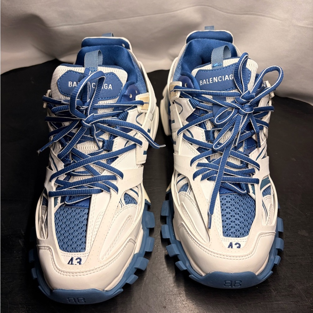 Balenciaga Tracks Blue and White Athletic Shoes - Picture 4 of 5